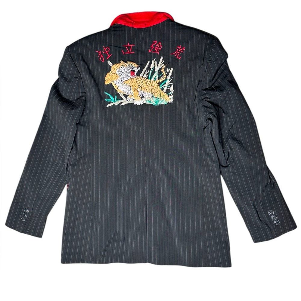 MONDO Tiger Embroidered Blazer Jacket Men’s L Black Pinstripe Japanese Kanji